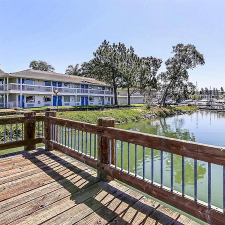 Motel 6-Oakland, Ca - Embarcadero Екстер'єр фото