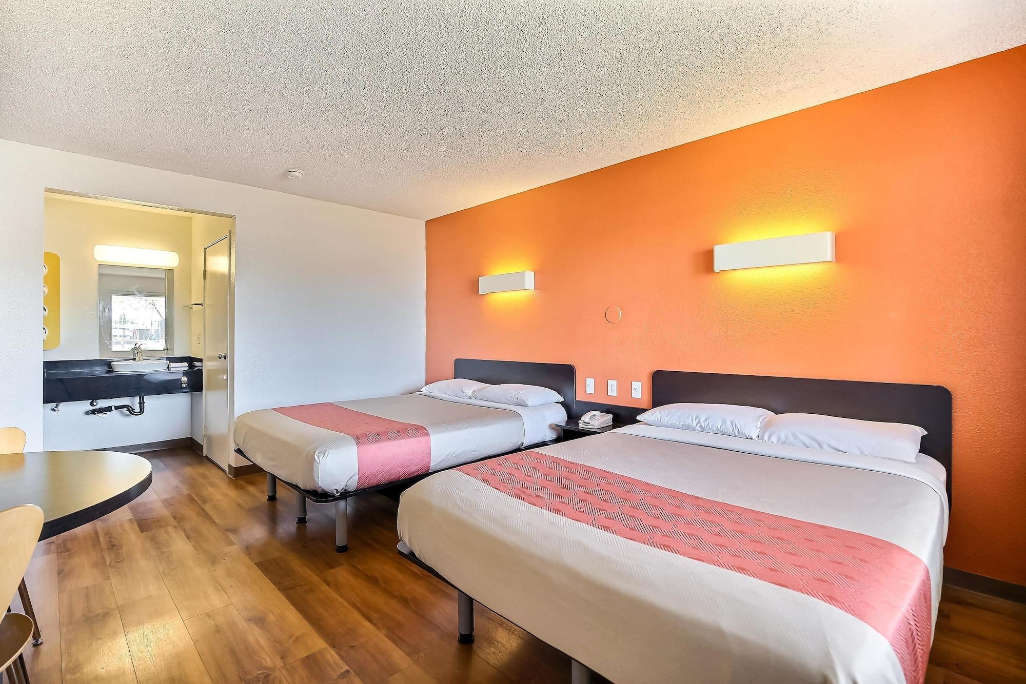 Motel 6-Oakland, Ca - Embarcadero Екстер'єр фото