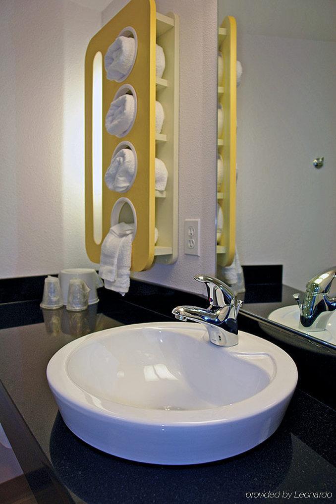 Motel 6-Oakland, Ca - Embarcadero Екстер'єр фото